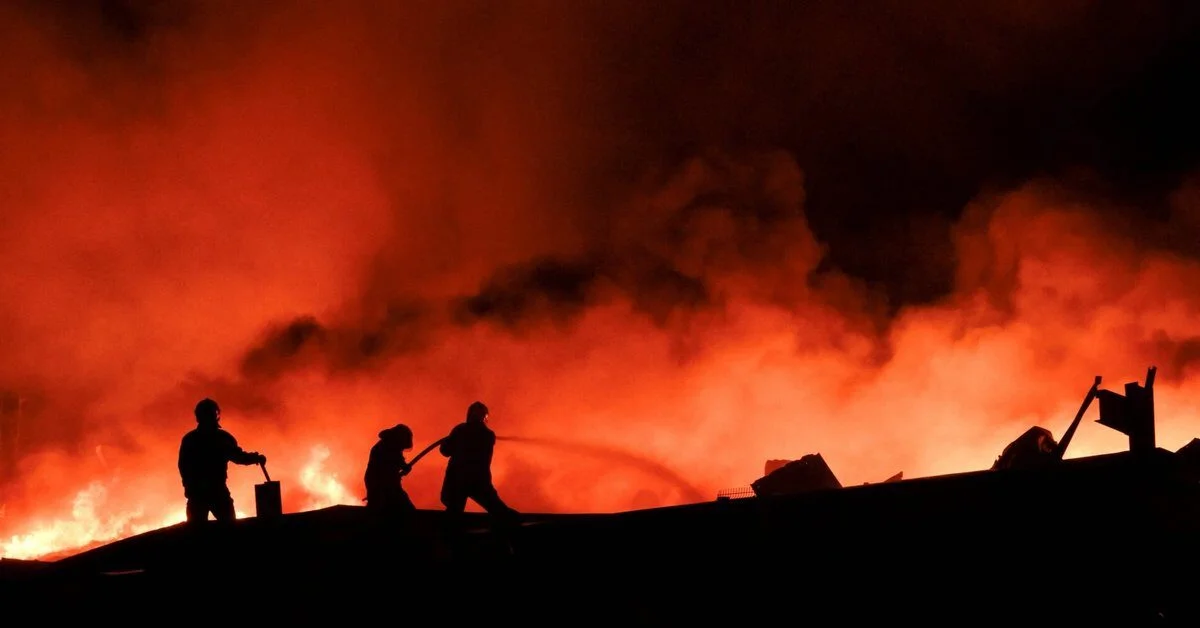 ਅਰਜਨਟੀਨਾ ਦੀ ਰਾਜਧਾਨੀ ਨੇੜੇ ਹੋਏ ਕਈ ਧਮਾਕੇ, ਲੱਗੀ ਭਿਆਨਕ ਅੱਗ, 20 ਤੋਂ ਵੱਧ ਲੋਕ ਜ਼ਖਮੀ