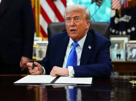 ਅਮਰੀਕਾ ਨੇ ਰਾਸ਼ਟਰੀ ਸੁਰੱਖਿਆ ਦਾ ਹਵਾਲਾ ਦਿੰਦੇ ਹੋਏ ਸੱਤ ਹੋਰ ਦੇਸ਼ਾਂ 'ਤੇ ਯਾਤਰਾ ਪਾਬੰਦੀ ਵਧਾ ਦਿੱਤੀ ਹੈ, 39 ਦੇਸ਼ਾਂ 'ਤੇ ਪਾਬੰਦੀਆਂ ਨੂੰ ਸਖਤ ਕੀਤਾ ਹੈ