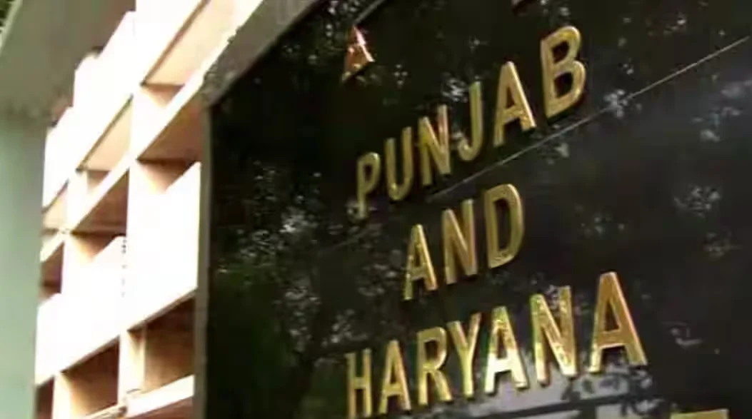 328 ਪਾਵਨ ਸਰੂਪਾਂ ਮਾਮਲੇ 'ਚ ਵੱਡਾ ਮੋੜ! SGPC ਦਾ ਡਾਟਾ ਅਧੂਰਾ, ਇੰਨੀ ਤਰੀਕ ਨੂੰ ਹੋਵੇਗੀ ਅਗਲੀ ਸੁਣਵਾਈ