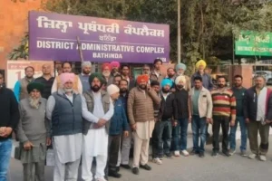 ਕਿਸਾਨ ਆਗੂਆਂ ਦੀਆਂ ਗ੍ਰਿਫ਼ਤਾਰੀਆਂ ਵਿਰੁੱਧ ਜਨਤਕ ਜਥੇਬੰਦੀਆਂ ਦਾ ਵਫ਼ਦ ਡਿਪਟੀ ਕਮਿਸ਼ਨਰ ਨੂੰ ਮਿਲਿਆ